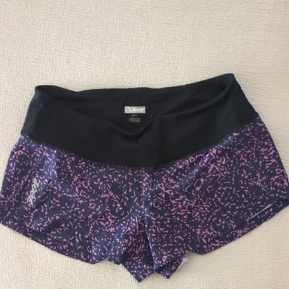 Zoot Women's Black and Pink Athletic Shorts